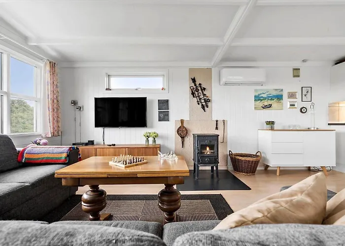 6642-hvide-sande-julianevej-112 Bjerregård